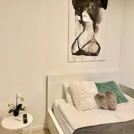 Apartment Old-town Apt - Office & Fast Wifi Kaunas